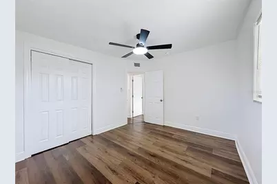 9218 86th Street N, Seminole, FL 33777 - Photo 44