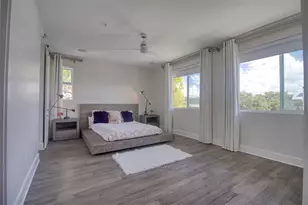 3100 W Paul Ave, Tampa, FL 33611 - Photo 4
