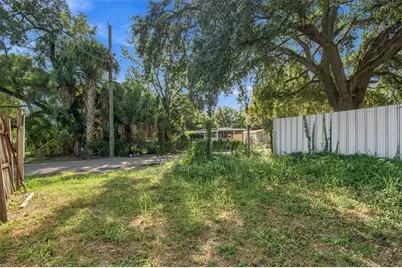 4620 N 35th Street, Tampa, FL 33610 - Photo 4