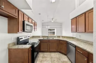 12617 Social Dr, Hudson, FL 34667 - Photo 4
