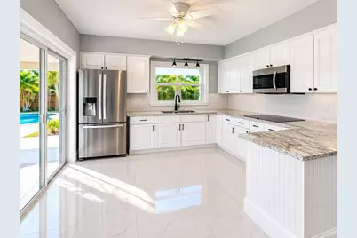 5124 Springwood Drive, Tampa, FL 33624 - Photo 6