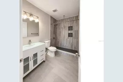5124 Springwood Drive, Tampa, FL 33624 - Photo 8