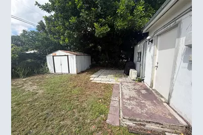 2617 NE 16th Avenue, Pompano Beach, FL 33064 - Photo 18
