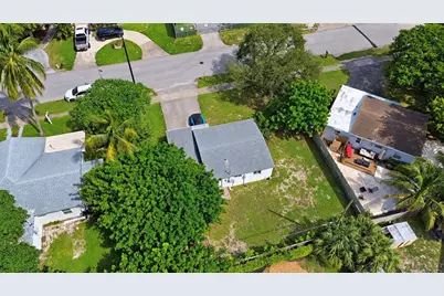 2617 NE 16th Avenue, Pompano Beach, FL 33064 - Photo 20