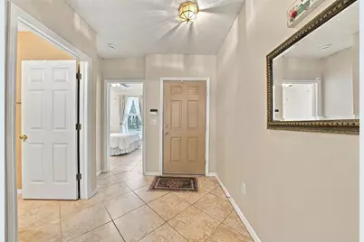 10429 Heron Lake Drive, Riverview, FL 33578 - Photo 6
