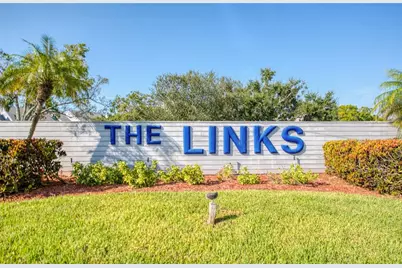 9200 Park Boulevard #105, Seminole, FL 33777 - Photo 2