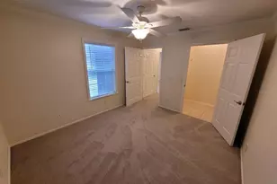 36122 Lake Chase Blvd, Zephyrhills, FL 33541 - Photo 42