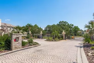 3763 Executive Dr, Palm Harbor, FL 34685 - Photo 6