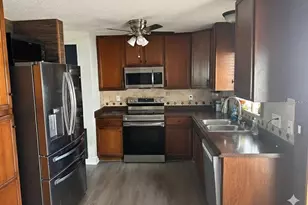 2310 25th Ave W, Bradenton, FL 34205 - Photo 4