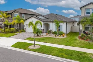 3010 Marine Grass Dr, Wimauma, FL 33598 - Photo 4