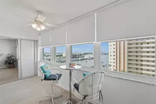 4550 Cove Cir, Saint Petersburg, FL 33708 - Photo 12