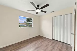 1719 Julian Ln Dr, Tampa, FL 33619 - Photo 12