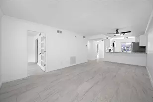 11201 122nd Ave, Largo, FL 33778 - Photo 4