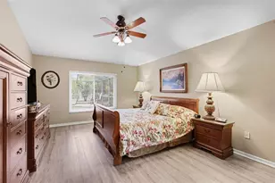 8937 Aberdeen Creek Cir, Riverview, FL 33569 - Photo 18