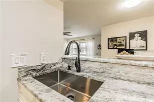 4810 S Dauphin Ave, Tampa, FL 33611 - Photo 4