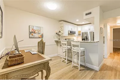 4810 S Dauphin Avenue #A22, Tampa, FL 33611 - Photo 6