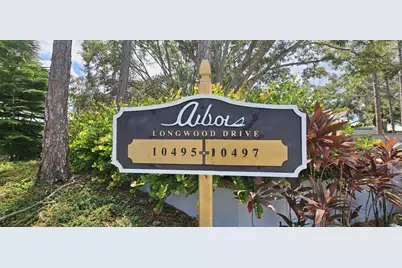 10495 Longwood Drive, Largo, FL 33777 - Photo 2