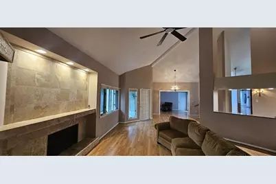 10495 Longwood Drive, Largo, FL 33777 - Photo 12