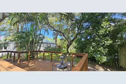 10495 Longwood Drive, Largo, FL 33777 - Photo 52