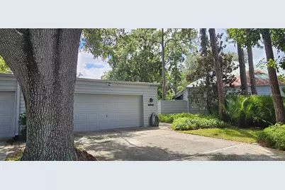 10495 Longwood Drive, Largo, FL 33777 - Photo 4