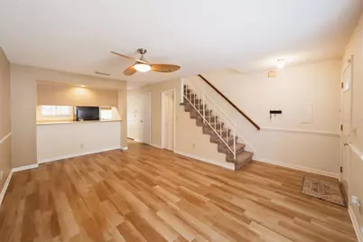 13810 Fletchers Mill Drive, Tampa, FL 33613 - Photo 6