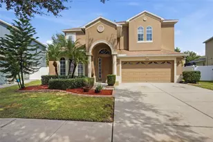2524 Cross More St, Valrico, FL 33594 - Photo 2