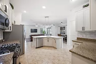 2524 Cross More St, Valrico, FL 33594 - Photo 8