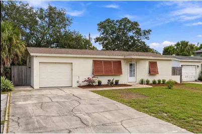 10473 Cirimoya Lane, Seminole, FL 33772 - Photo 2