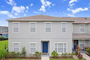 12635 Kings Crossing Dr, Gibsonton, FL 33534 - Photo 1