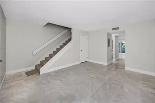 3610 42nd St S, Saint Petersburg, FL 33711 - Photo 4