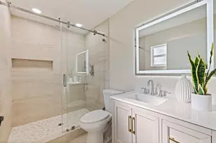 111 58th Ave S, Saint Petersburg, FL 33705 - Photo 24