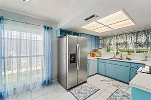 9336 Cape Charles Ave, New Port Richey, FL 34655 - Photo 10