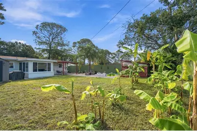 9010 1st Street N, Saint Petersburg, FL 33702 - Photo 42