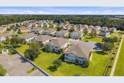 2333 Tanbark Ridge Place, Plant City, FL 33563 - Photo 40