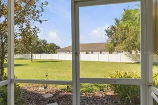 2333 Tanbark Ridge Pl, Plant City, FL 33563 - Photo 30