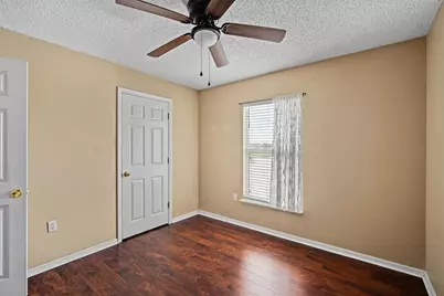 12927 Lake Vista Drive, Gibsonton, FL 33534 - Photo 26