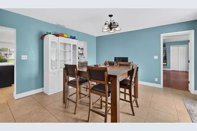 8428 Iris Avenue, Seminole, FL 33777 - Photo 10