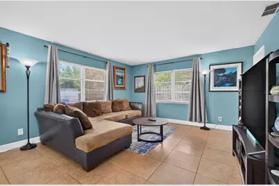 8428 Iris Avenue, Seminole, FL 33777 - Photo 12