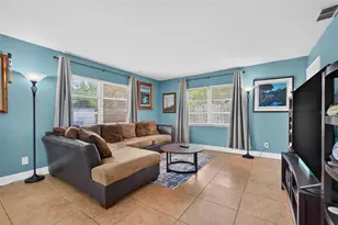 8428 Iris Ave, Seminole, FL 33777 - Photo 12