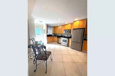 11605 3rd Street E #306, Treasure Island, FL 33706 - Photo 6