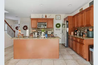 1868 Sommarie Way, Tarpon Springs, FL 34689 - Photo 8