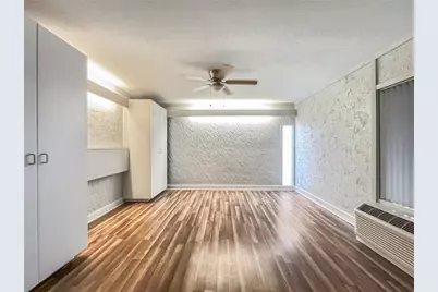 2115 W Ivy Street, Tampa, FL 33607 - Photo 8