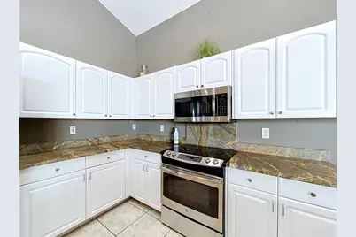 1161 Marina Drive, Tarpon Springs, FL 34689 - Photo 10
