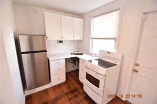 4520 Burlington Ave N, Saint Petersburg, FL 33713 - Photo 10