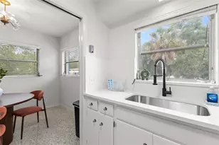 800 Beach Dr NE, Saint Petersburg, FL 33701 - Photo 14