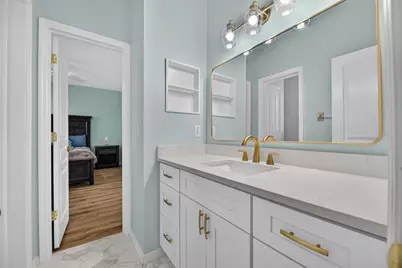 421 Islebay Drive, Apollo Beach, FL 33572 - Photo 70