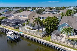 421 Islebay Dr, Apollo Beach, FL 33572 - Photo 86