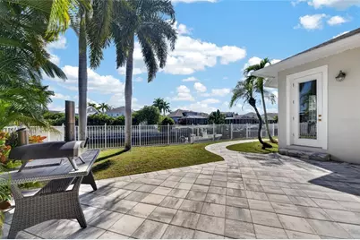 421 Islebay Drive, Apollo Beach, FL 33572 - Photo 80