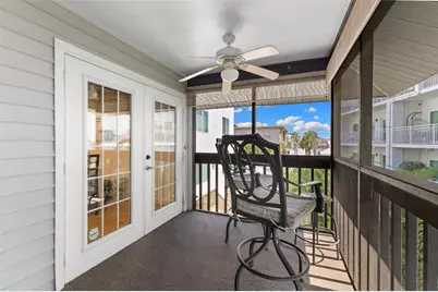15394 2nd Street E, Madeira Beach, FL 33708 - Photo 32