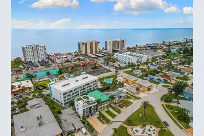 15394 2nd Street E, Madeira Beach, FL 33708 - Photo 4